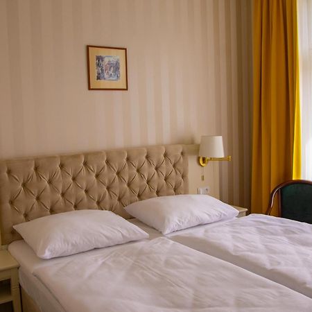 Ea Hotel Elefant Karlovy Vary Kültér fotó