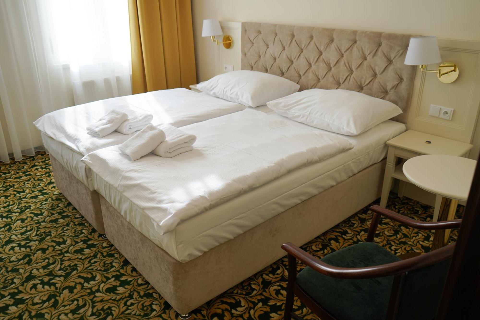 Ea Hotel Elefant Karlovy Vary Kültér fotó