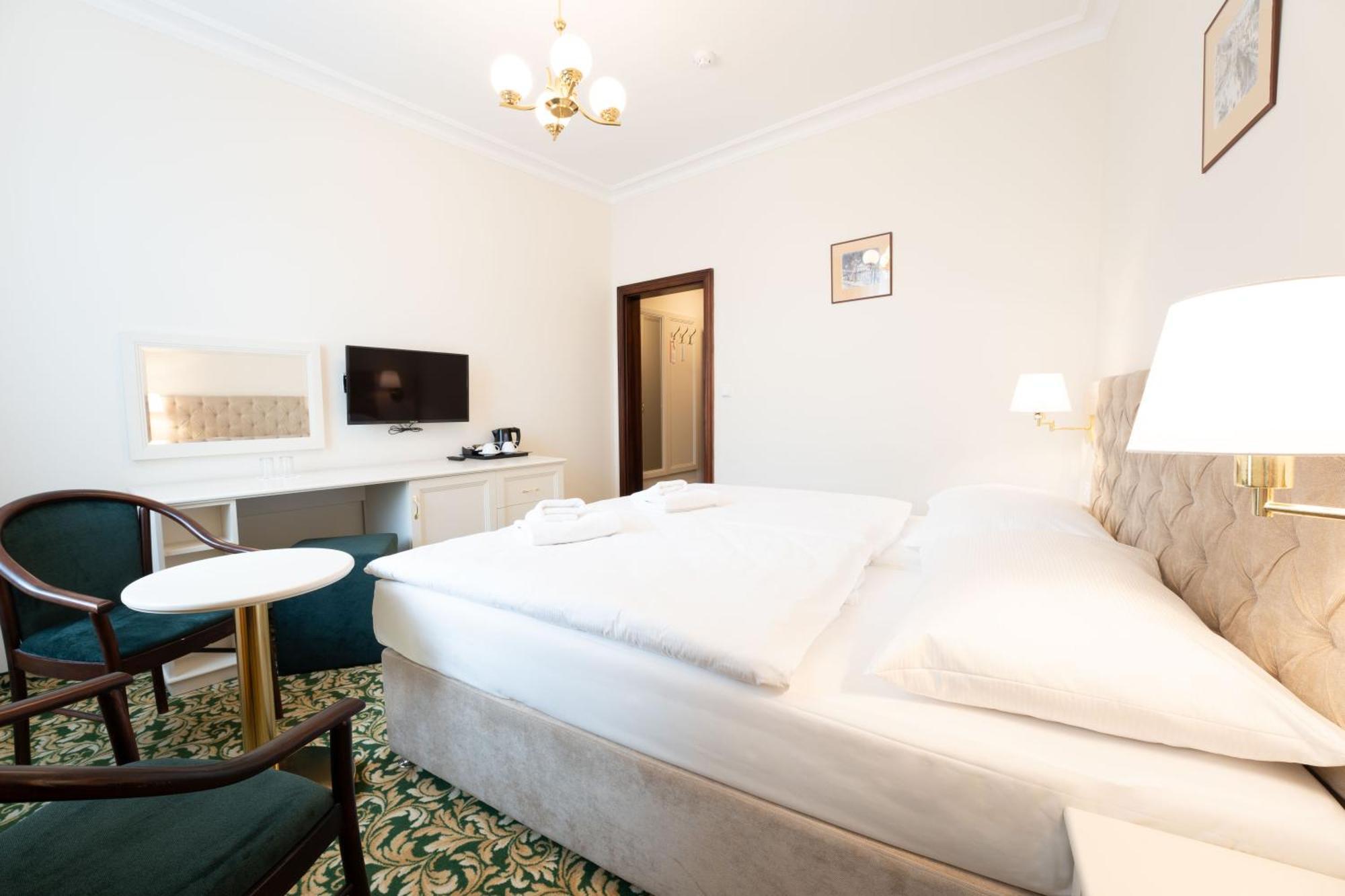 Ea Hotel Elefant Karlovy Vary Kültér fotó