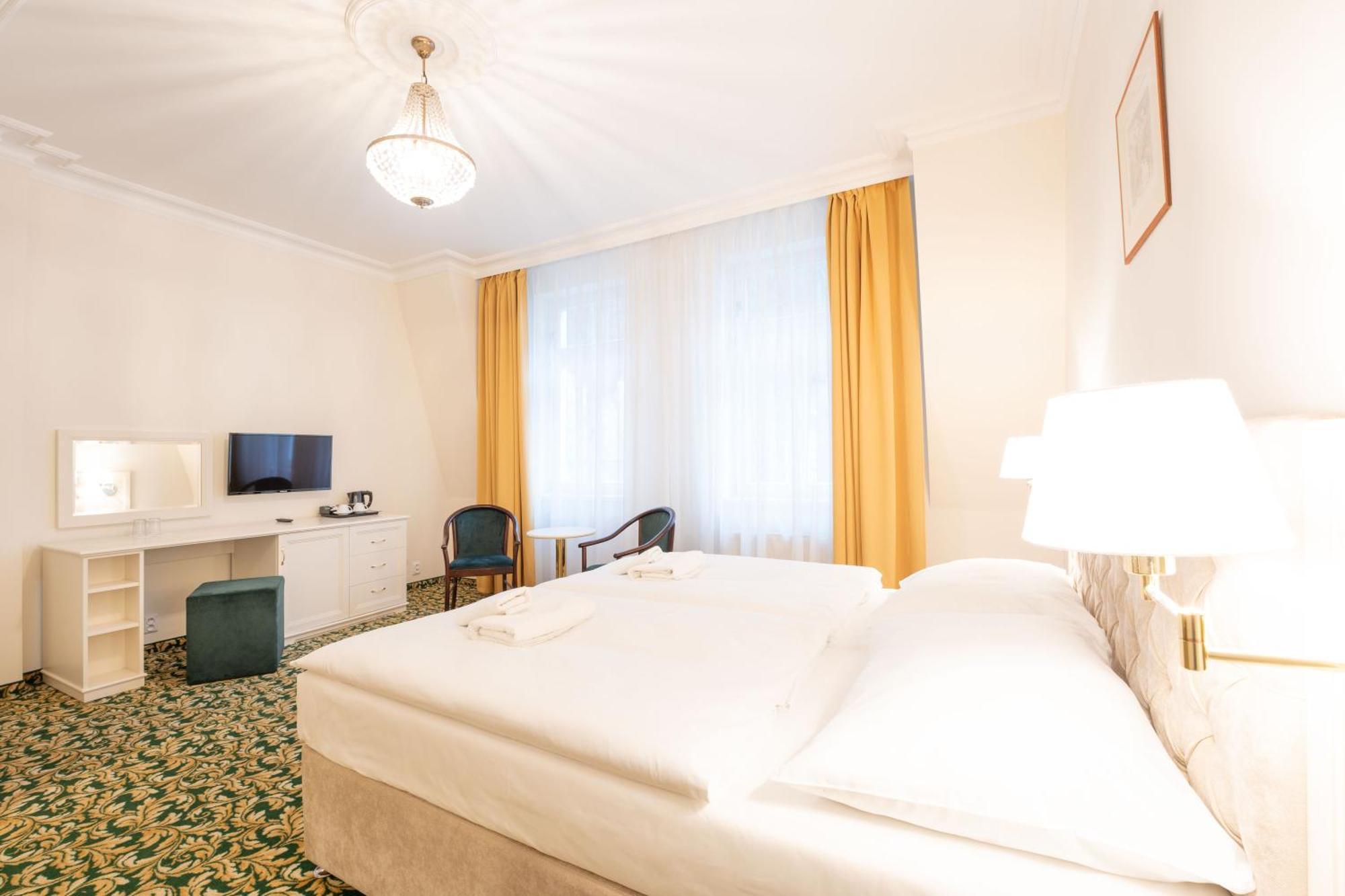 Ea Hotel Elefant Karlovy Vary Kültér fotó