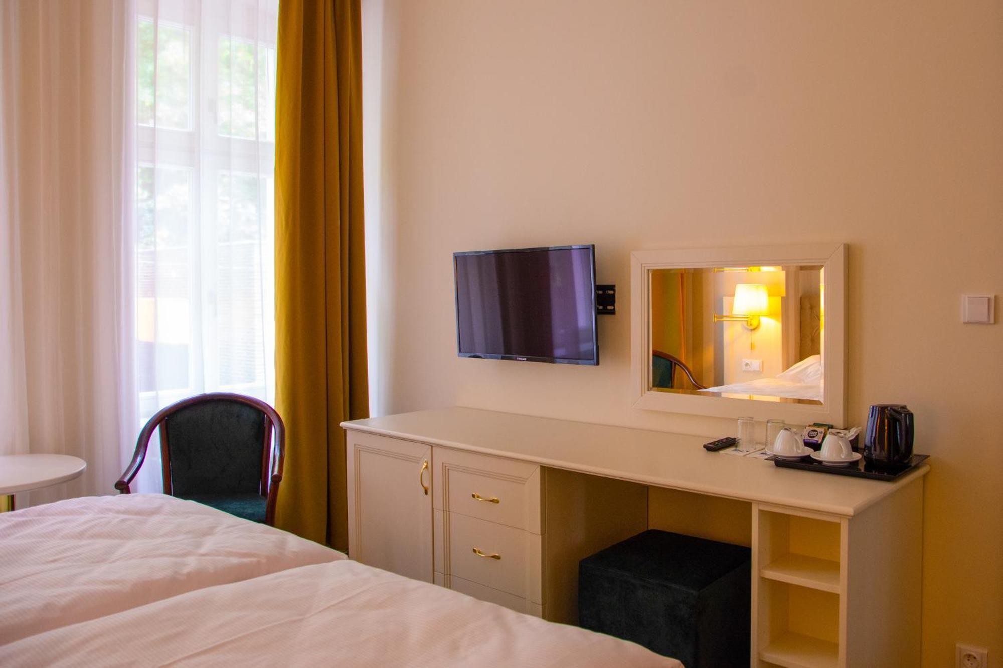 Ea Hotel Elefant Karlovy Vary Kültér fotó